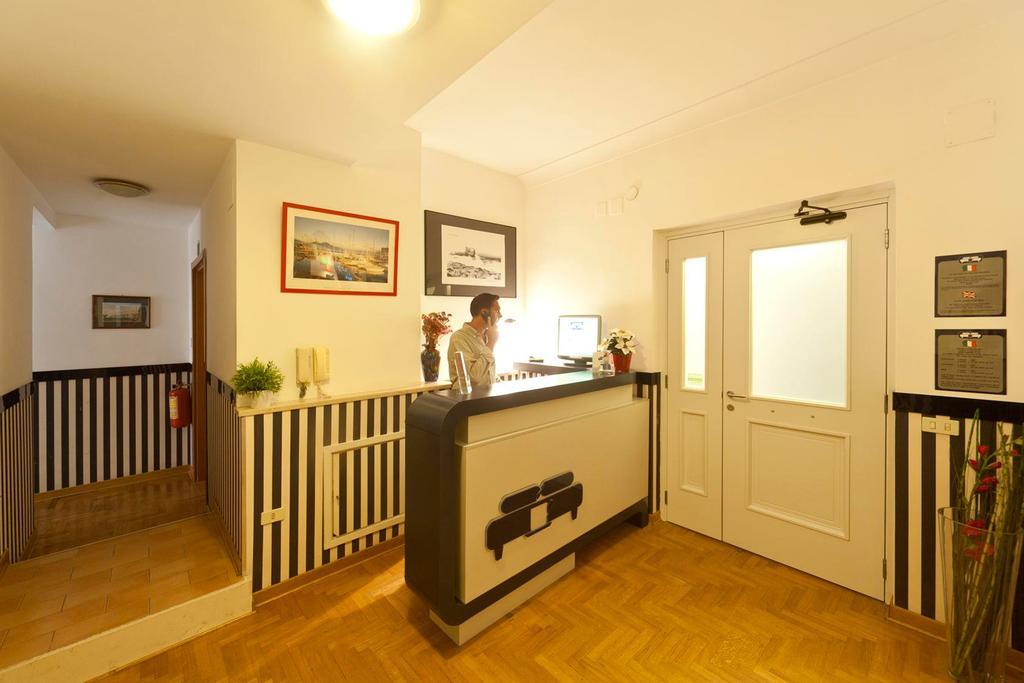 B&B Cappella Vecchia 11 Naples Extérieur photo